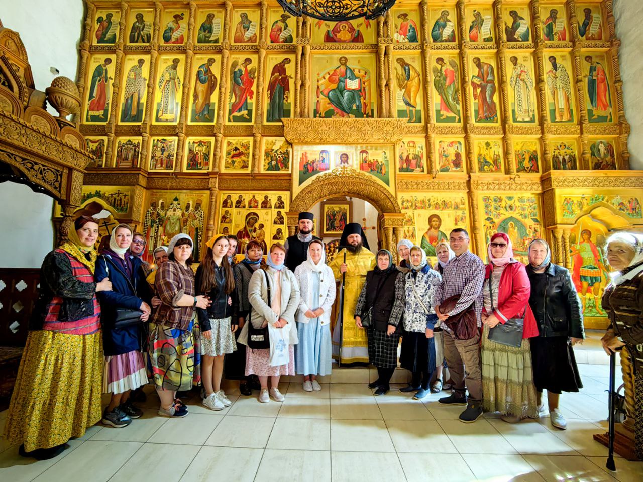 Церкви храмы монастыри